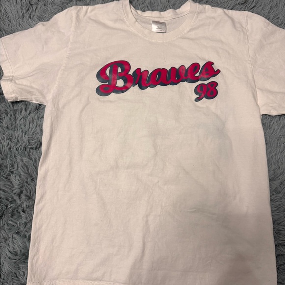 graphic tops Tops - Atlanta Braves Wallen 98 Country Music Concert T-Shirt